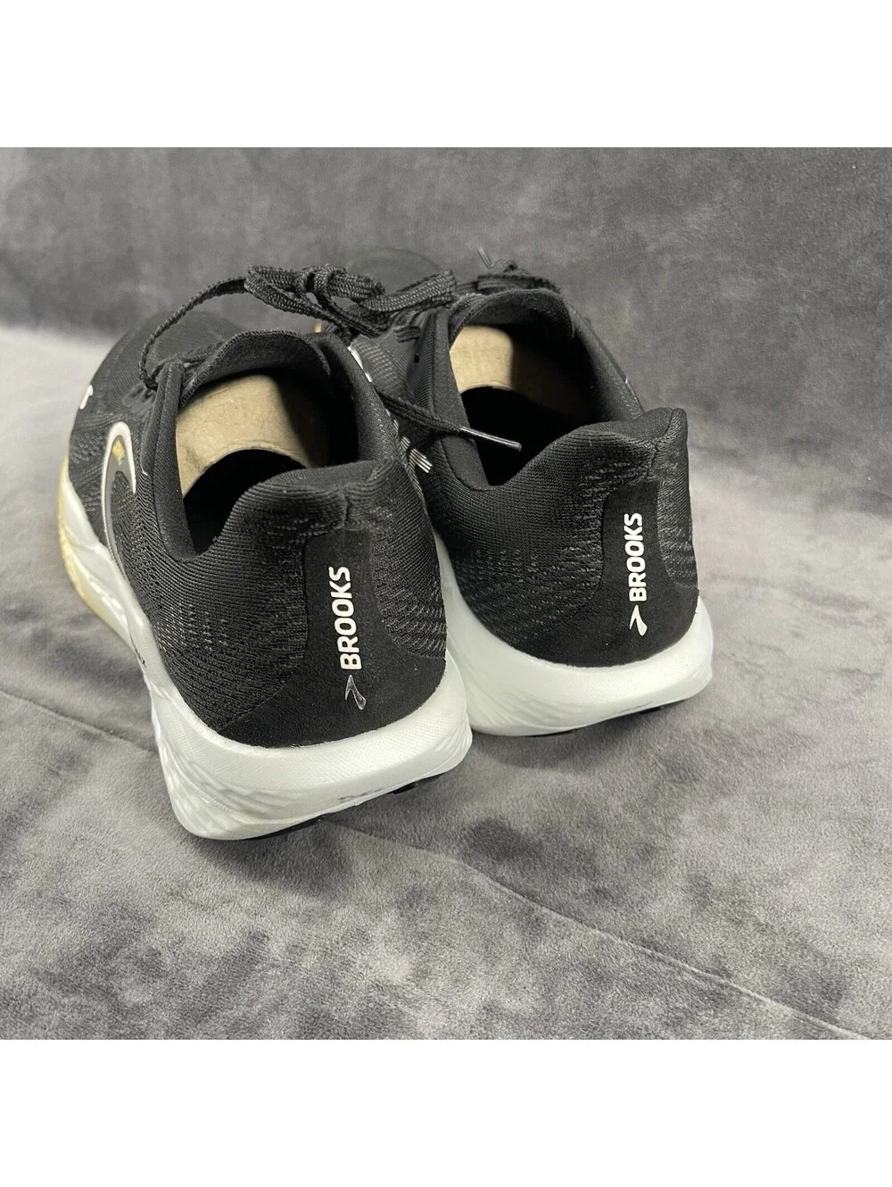 Brooks Hyperion Max 2 Men’s Running Shoes Black Gold US 10 D 1104341D098